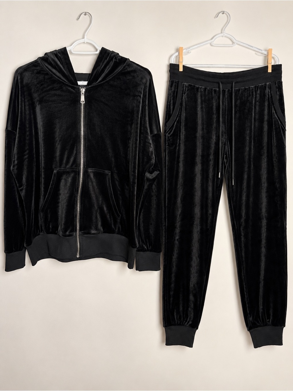 Blackbow Velour Tracksuit Set XL Black Zip Hoodie Joggers 2 Piece